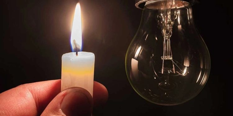 İstanbul'da büyük kesinti: Avrupa yakasında elektrik verilmeyecek ilçe ve sokaklar açıklandı