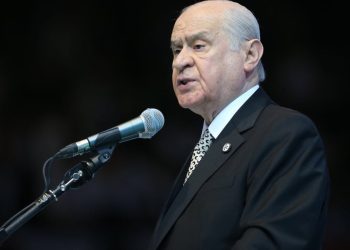 İstinaf, Bahçeli için 'bunadı' diyen kişiye verilen cezayı bozdu: Hakaret değil