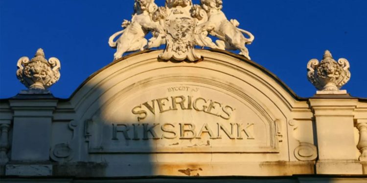 İsveç 50 baz puan faiz artırdı