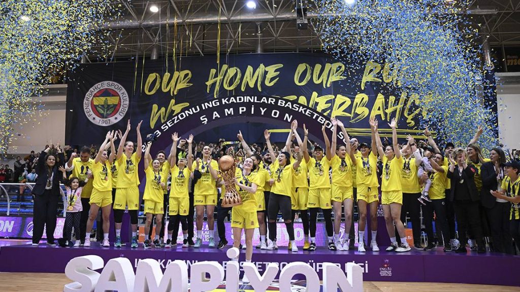 Kadınlar Basketbol Süper Ligi’nde şampiyon Fenerbahçe