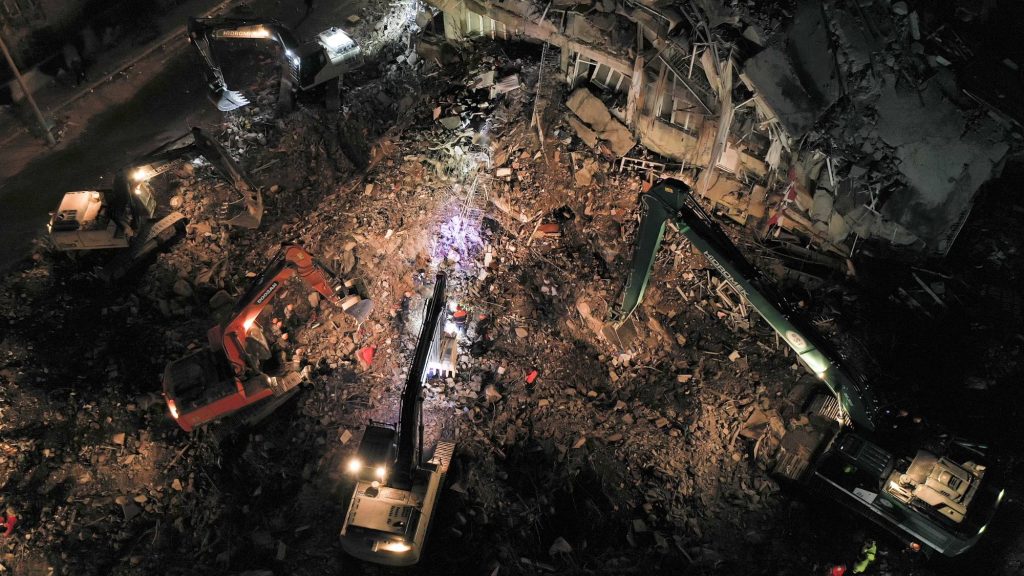 Kahramanmaraş merkezli depremlerde hayatını kaybedenlerin sayısı 50 bin 500 olarak açıklandı