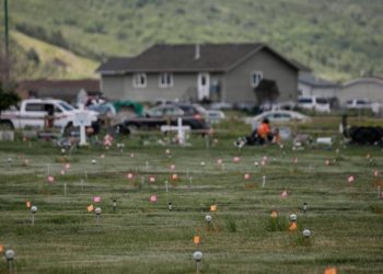 Kanada'da infial yaratan olay: Kilise okulunun yakınında 40 kayıtsız çocuk mezarı bulundu