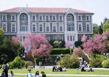 Kaydı silinen üniversite öğrencilerine evraklar için ek süre