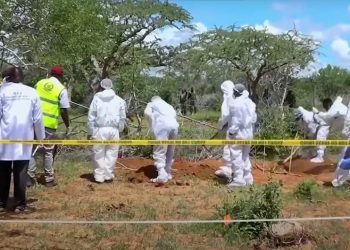 Kenya'da cenneti 'müjdeleyen' tarikatın 58 üyesi açlıktan öldü