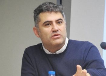 Kerem Altıparmak’tan Soylu’ya: Avukatların görevleri nedeniyle gözaltına alındığının itirafıdır