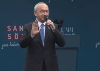 Millet İttifakı’nın Cumhurbaşkanı Adayı Kemal Kılıçdaroğlu, " Onlar beşli çetelere çalışıyorlar, ben halka çalışacağım, 418 milyar doları söke söke alacağım" dedi.