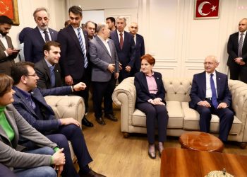 Kılıçdaroğlu’ndan Akşener’e geçmiş olsun ziyareti: Kılıçdaroğlu’na ‘cumhurbaşkanım’ diye hitap etti