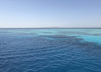 Kızıldeniz'deki petrol tankerinin kurtarılması için 32 milyon dolara daha ihtiyaç var