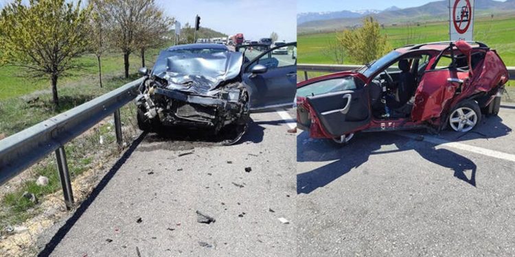 Konya'da aynı yöne giden iki otomobil çarpıştı: Bir ölü, altı yaralı