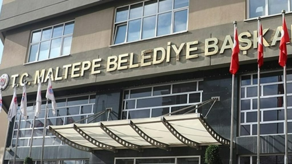 Maltepe Belediyesi'nden Sancaktepe Belediyesi'ne yanıt: 'Esefle kınıyoruz'