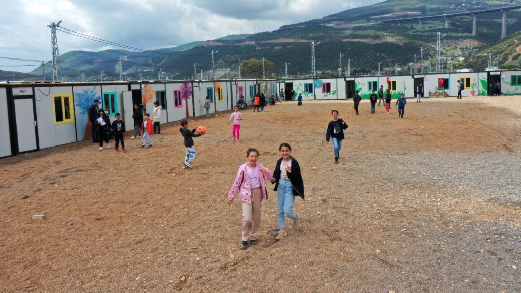 Maraş depremlerinde kaybolan çocuklardan 77 gündür haber yok