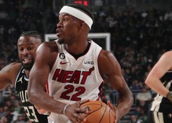 Miami Heat, Milwaukee Bucks'ı yenerek seride 1-0 öne geçti