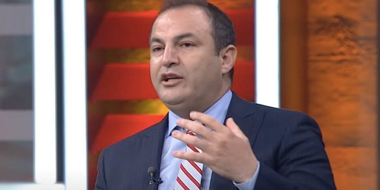 Murat Gezici: Üniversitelerin neden kapalı tutulduğunu anlıyor musunuz şimdi