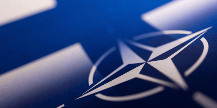 NATO Genel Sekreteri Stoltenberg: Finlandiya bayrağı yarın NATO karargahına çekilecek