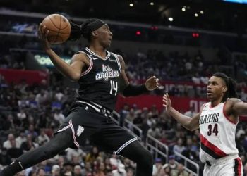 NBA'de Clippers, Blazers'ı 136-125 yendi