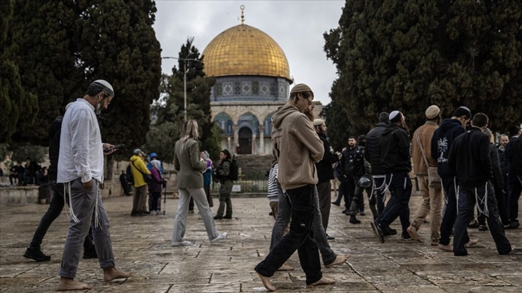 Netanyahu'dan Mescid-i Aksa kararı: Ramazan sonuna kadar Yahudi ziyaretçiler giremeyecek