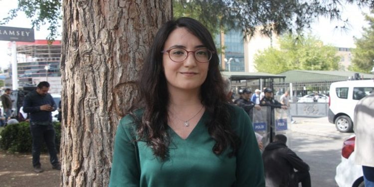 ÖHD Eş Genel Başkanı: Operasyon hukuki güvenlik ilkesiyle bağdaşmıyor