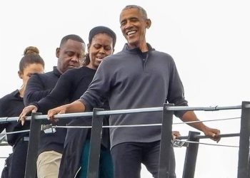 Obama çiftinin Sidney Liman Köprüsü'ne tırmanışına soruşturma