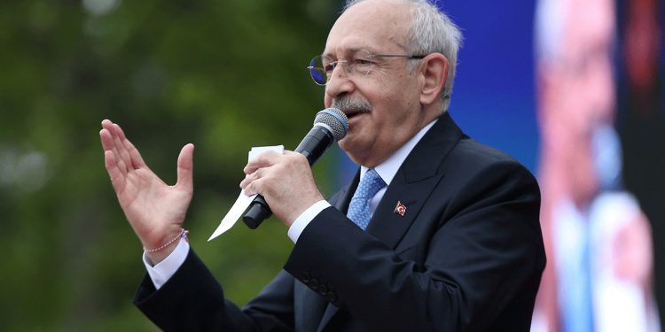 'Ortadoğu bataklığının kodları ile konuşan siyasetçileri emekli edeceksin'