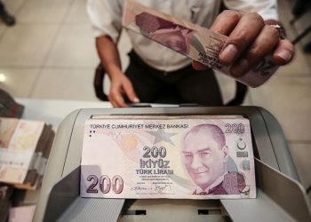 Piyasalarda Ramazan Bayramı öncesi nakit krizi