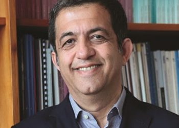 Koç Üniversitesi İktisadi ve İdari Bilimler Fakültesi Ekonomi bölümünden Prof. Dr. Kamil Yılmaz, 14 Mayıs'ta gerçekleştirilecek seçimleri kast ederek "Bu seçimde iktidarın kazanması durumunda Türkiye ekonomisi dönüşü olmayan bir yola girecek" değerlendirmesini yaptı.