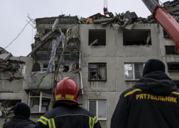 Rusya'dan Ukrayna'ya füze saldırısı: Ölenlerin sayısı 9'a yükseldi