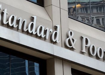S&P, Türkiye'nin kredi notunu düşürdü!