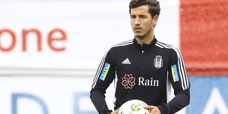 Salih Uçan'dan kariyer rekoru