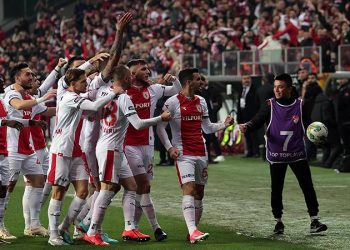 Samsunspor, Karabükspor’un rekorunu kırmak istiyor