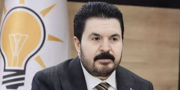 Savcı Sayan, Ağrı Belediyesi'nin sosyal medya hesabını 'basın ofisi' yaptı