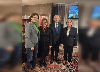 Seccade tartışmasında ev sahibi konuştu: 'Yapılan tenkitler sağduyudan uzaktır, haksızlıktır'