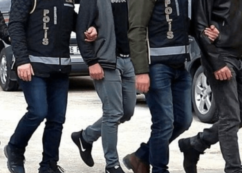 Seçim öncesi Diyarbakır'da operasyon: Avukatlar ve STK temsilcilerinin aralarında olduğu 150'ye yakın kişi gözaltına alındı