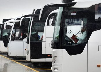 Şehirlerarası seyahate bayram öncesi zam geldi: Bir gün önce 350 lira olan bilet fiyatı 500 liraya çıktı