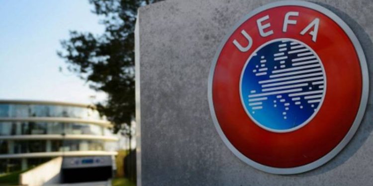 Sırbistan, Kosova'yı UEFA'ya şikâyet etti