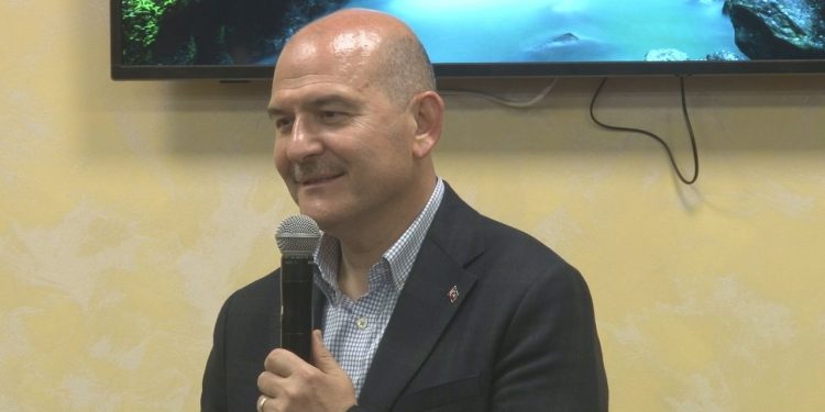 Soylu: Abartı mabartı yok, millet Erdoğan'la beraber uçağa binmeye başladı