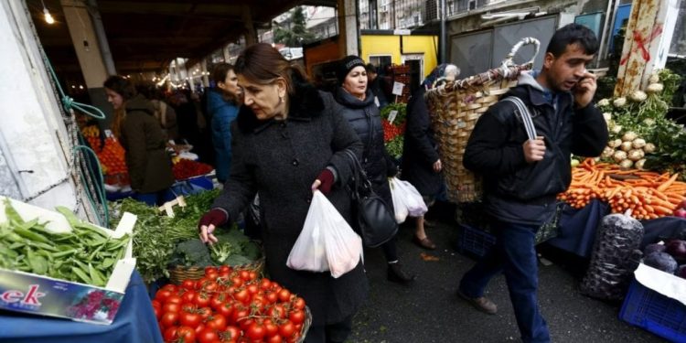 TÜİK açıkladı: Enflasyon 51 aydır kesintisiz artıyor