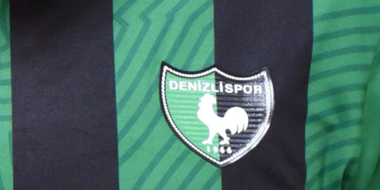 Takım dağıldı, Denizlispor'da oyuncular havlu attı!
