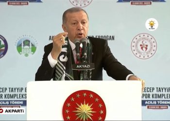 Tayyip Erdoğan’dan Kılıçdaroğlu’na: 70 yaşından sonra neden ‘Alevi’ olduğunu söyleme ihtiyacı duydun?