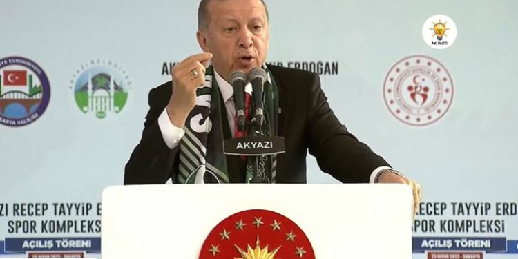 Tayyip Erdoğan’dan Kılıçdaroğlu’na: 70 yaşından sonra neden ‘Alevi’ olduğunu söyleme ihtiyacı duydun?