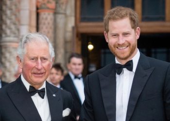 Telefonlara çıkmadı: Kral Charles ile Prens Harry arasında 'banka değilim' tartışması