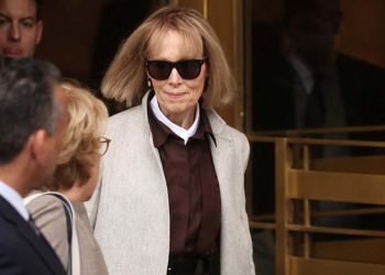 Trump hakkındaki cinsel saldırı davası New York'ta başladı