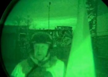 Wagner'in patronu Bahmut'taki idari binaya bayrak çekti