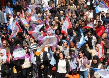 Xarpêt’in kadın vekil adayları halkı mitinge çağırdı