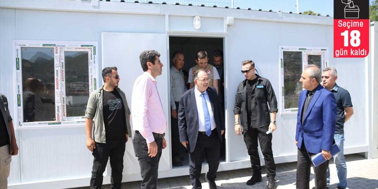 YSK Başkanı Yener: Hatay'da 350 bin kişinin oy kullanması bekleniyor