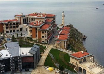 Yassıada, yıllığı 4.2 milyon TL'ye Albayrak Grubu'na kiralandı