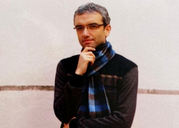 Yatarını tamamlayan öğretmen Seyit Ahmet Aydın, 8 aydır keyfi olarak cezaevinde tutuluyor