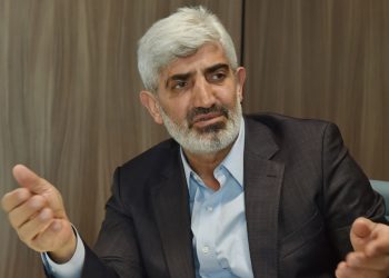 Yeni Şafak yazarı Aktaş: Yeter ki otomobilimizi kendimiz yapalım, bu halk gerekirse soğan-ekmek yer