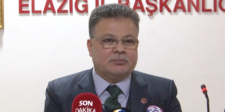 Yeniden Refah Partisi’nin Elazığ milletvekili adayı istifa etti: ‘Böylesi bir vebali taşıyamam’