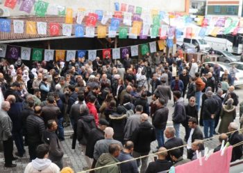 Yeşil Sol Parti Esenyurt’ta seçim bürosu açtı