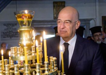 Yunan Dışişleri Bakanı Dendias, Gökçeada'yı ziyaret etti